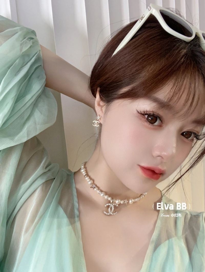 Ch**el necklaces